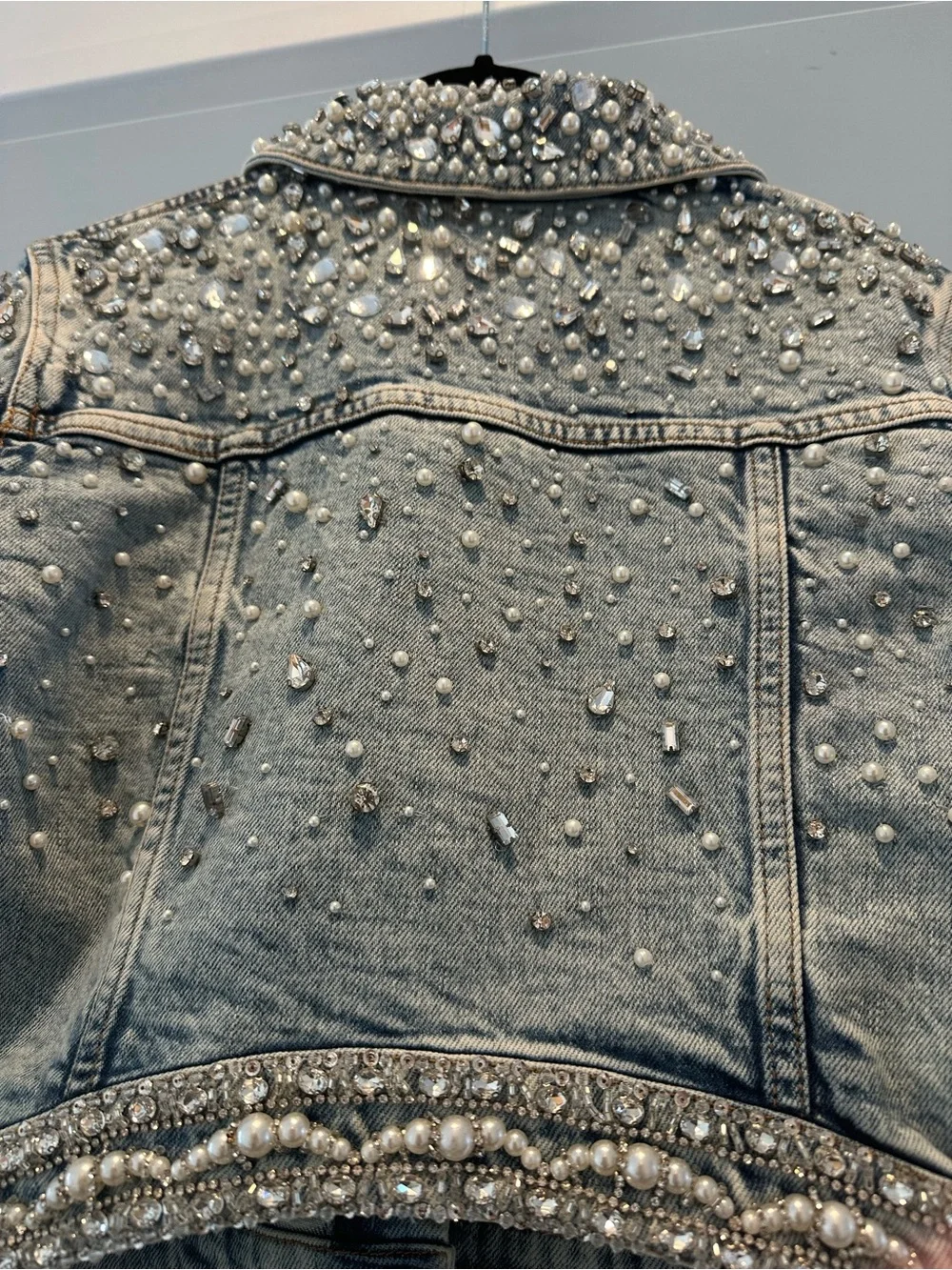 Alice + Olivia Crystal Pearl-Embellished Blue Denim Jacket XS - Picture 8 of 13
